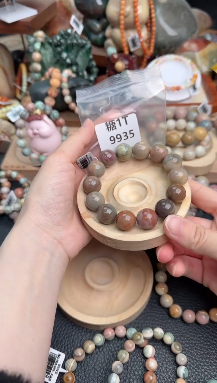 【闪购商品】石英质玉手链未镶嵌1T9935