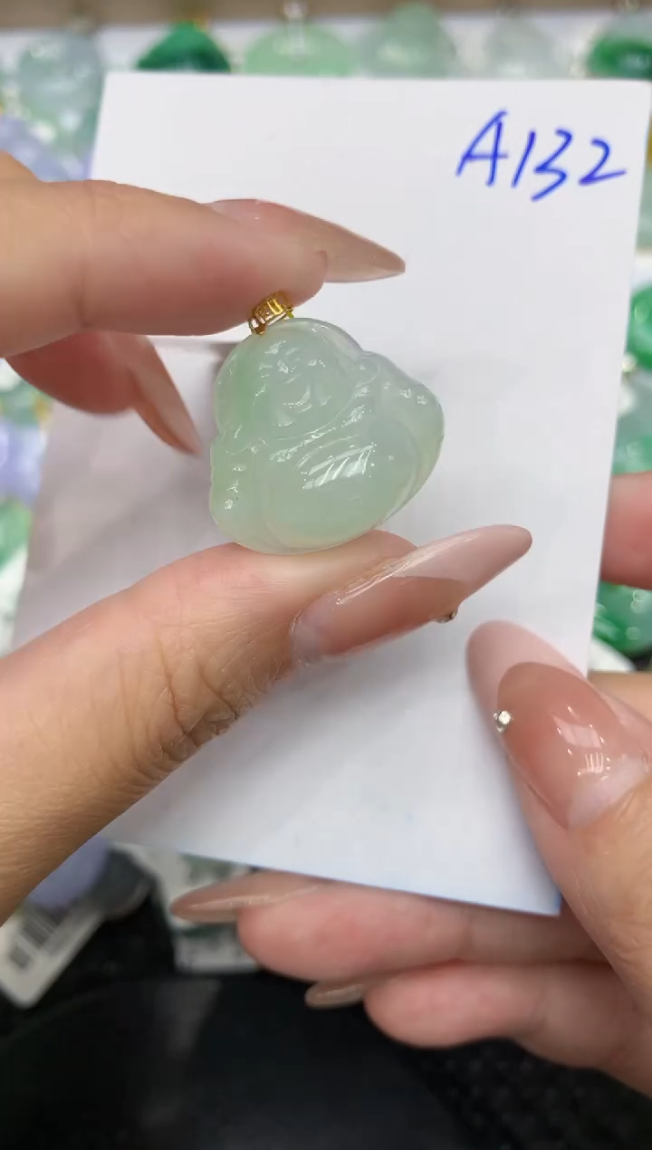【闪购商品】翡翠颈饰18K金镶嵌8888888888
