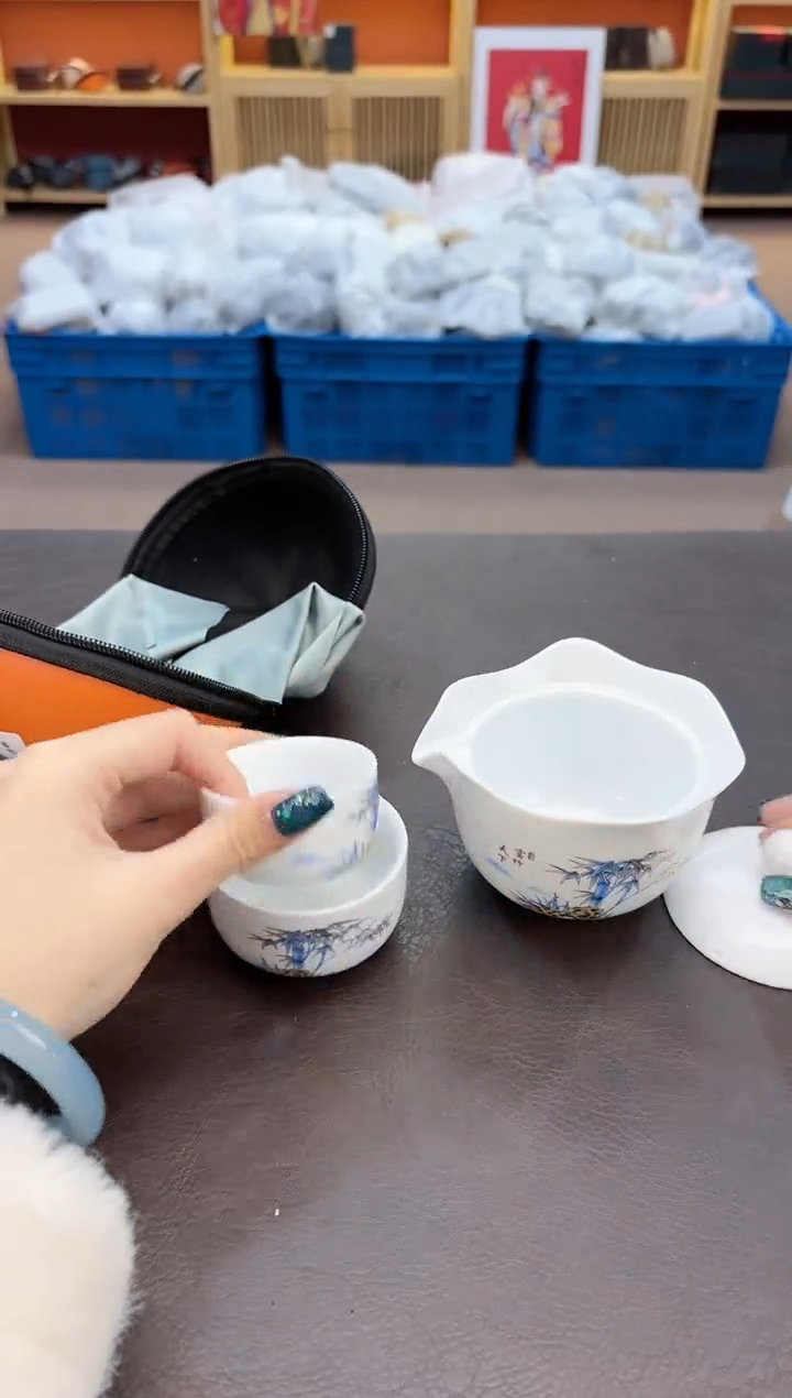 【闪购商品】摆件瓷SC1111111111111