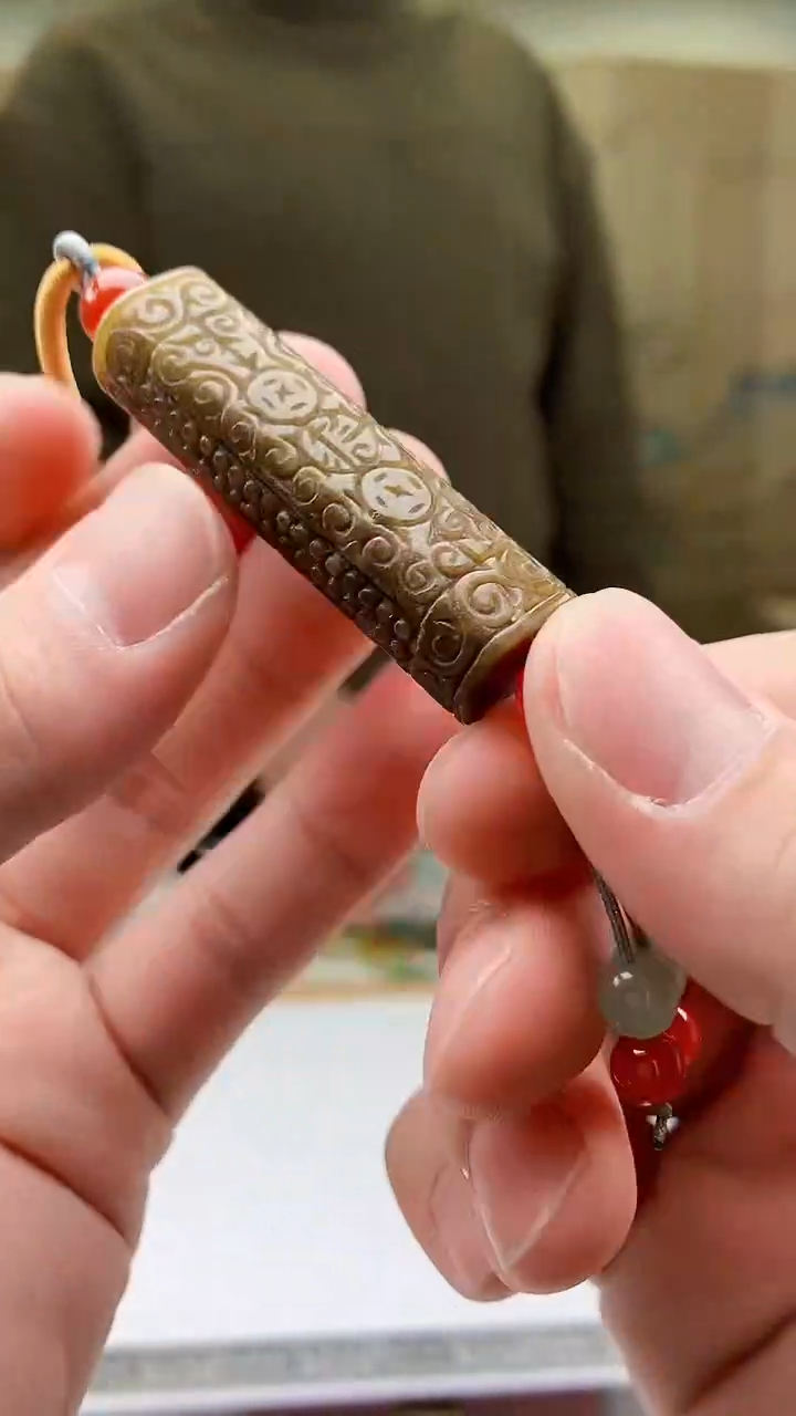 【闪购商品】定制翡翠未镶嵌4812bb-毛货挂件66