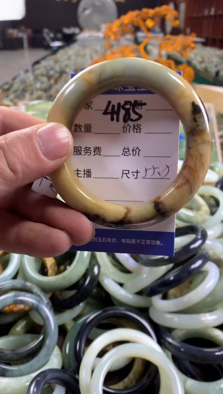 未镶嵌蛇纹石玉手镯4185