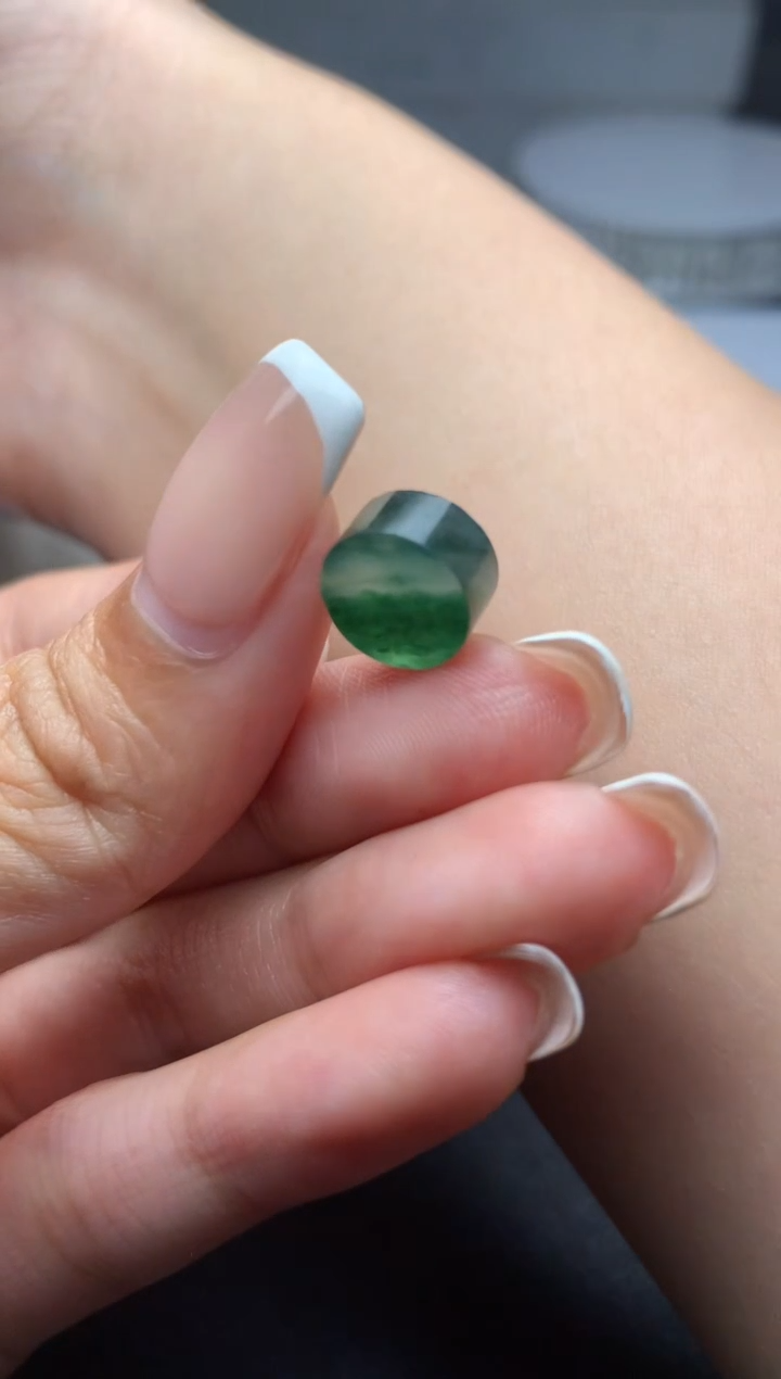 定制翡翠未镶嵌毛货