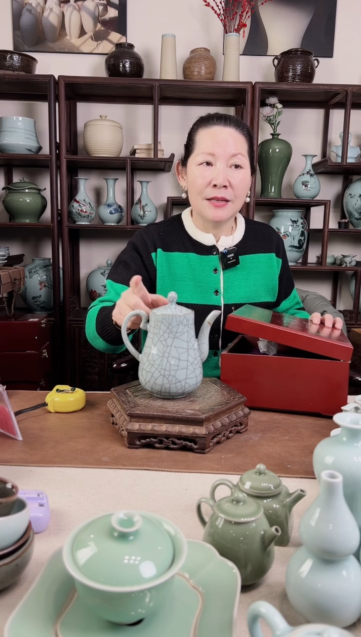 【闪购商品】杯纯手工 哥窑 酒壶B
