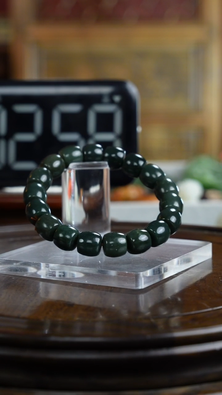 未镶嵌和田玉挂件阿**佛1