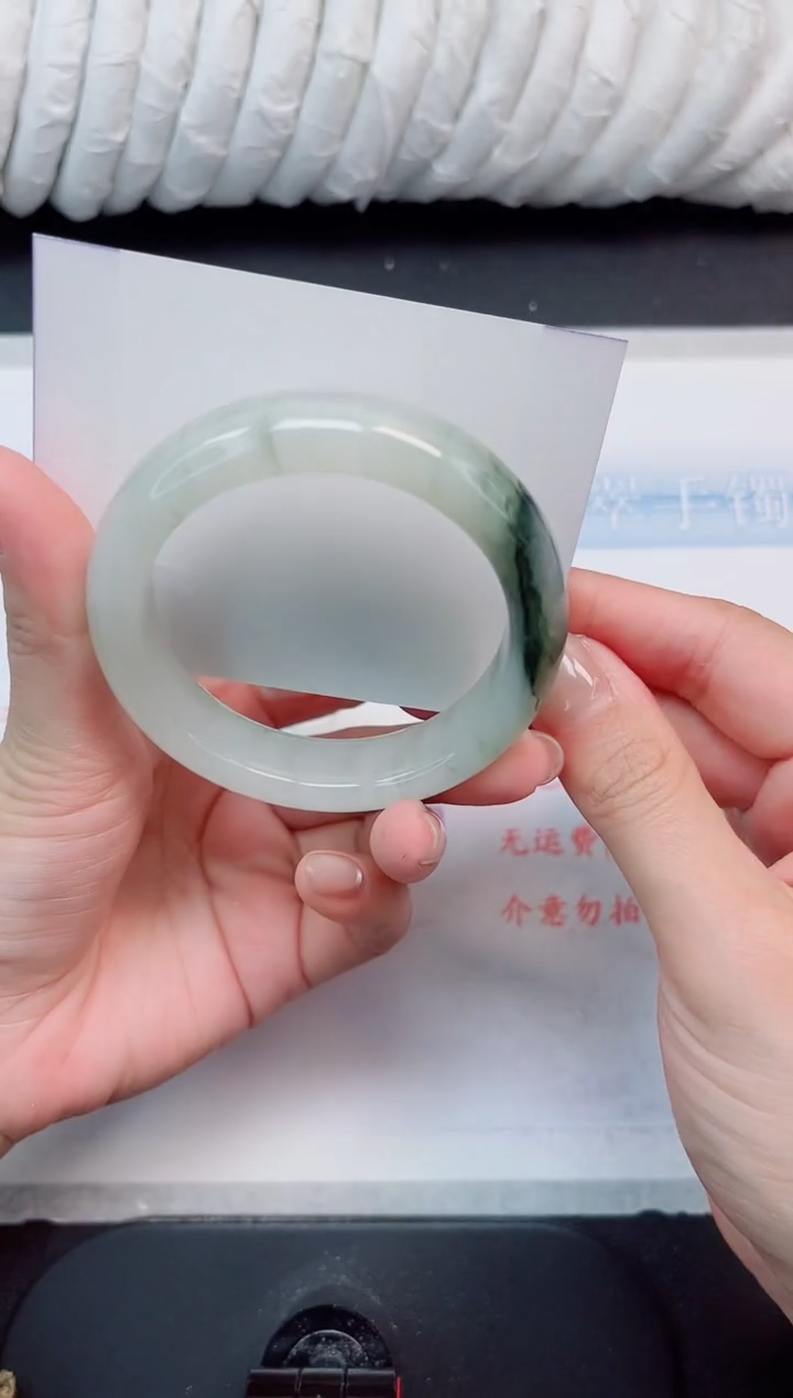 【闪购商品】石英质玉手镯未镶嵌455-54