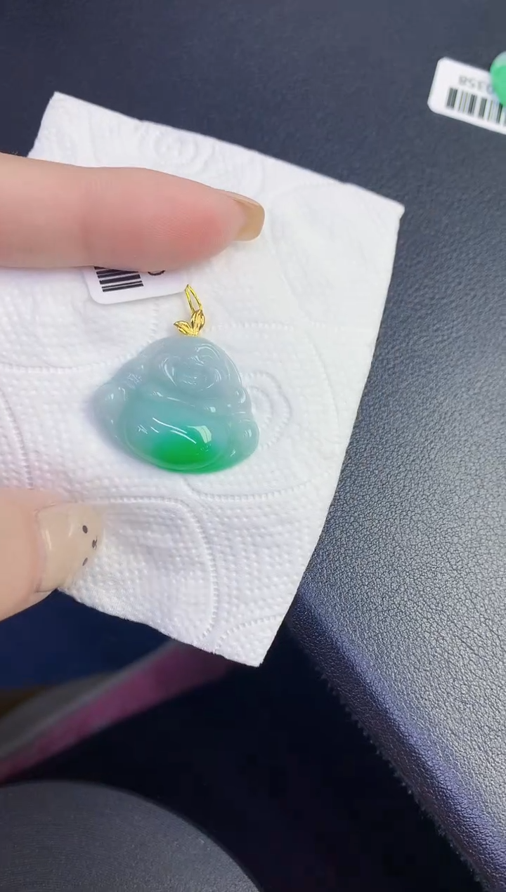 颈饰18K金镶嵌翡翠缅甸天然翡翠A货