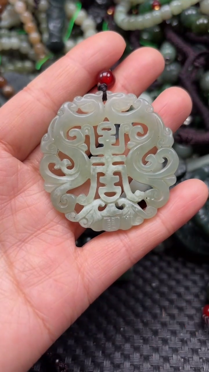 【闪购商品】和田玉颈饰未镶嵌1