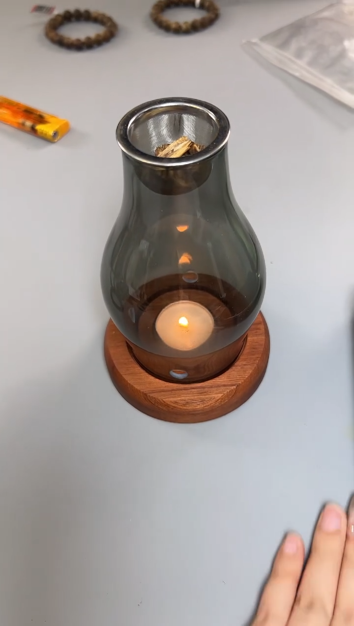 【闪购商品】沉香沉香碎屑香薰颗粒20克+灯多样性发一