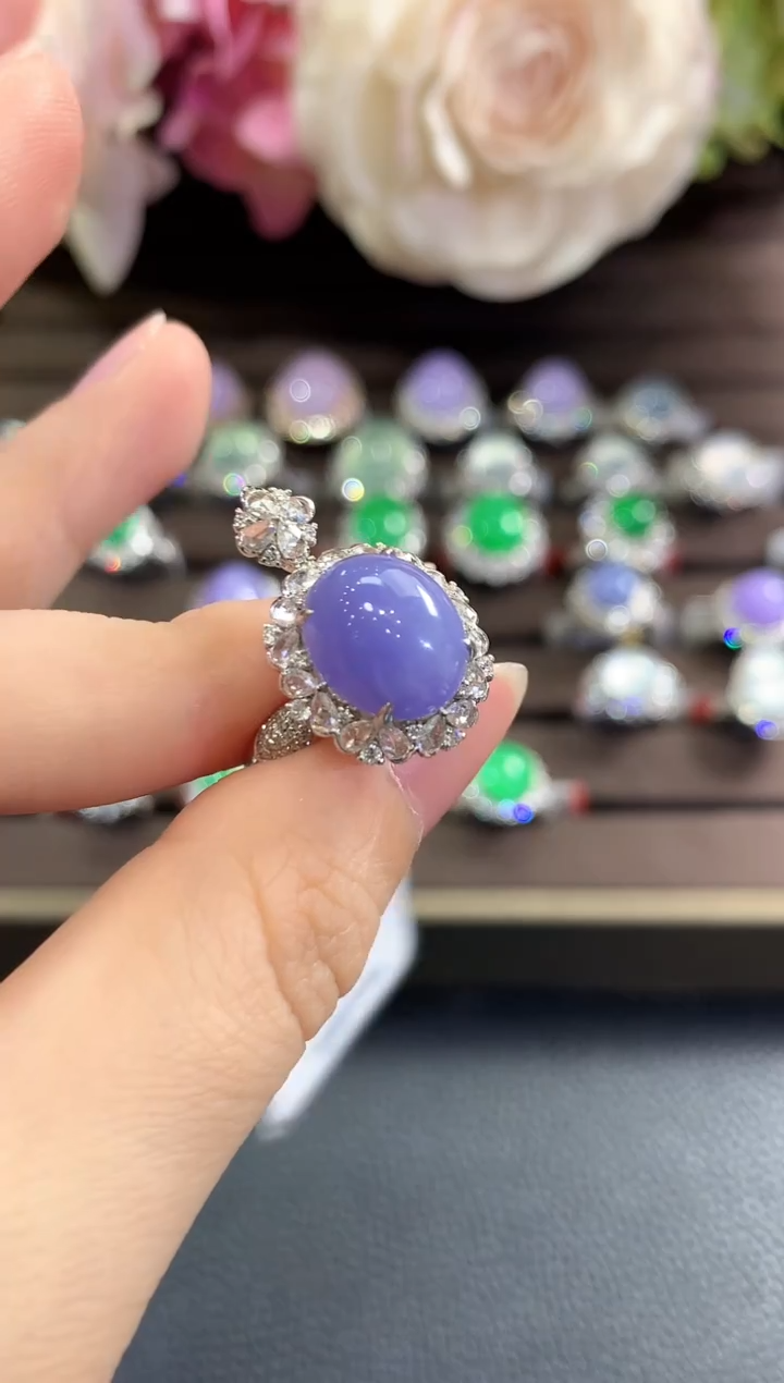 18K金镶嵌戒指翡翠b159  紫货有色差