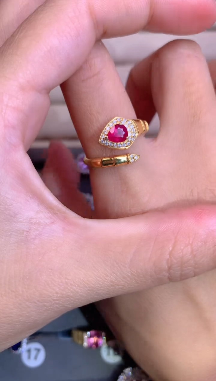 【闪购商品】红宝石戒指18K金镶嵌0.5CT
