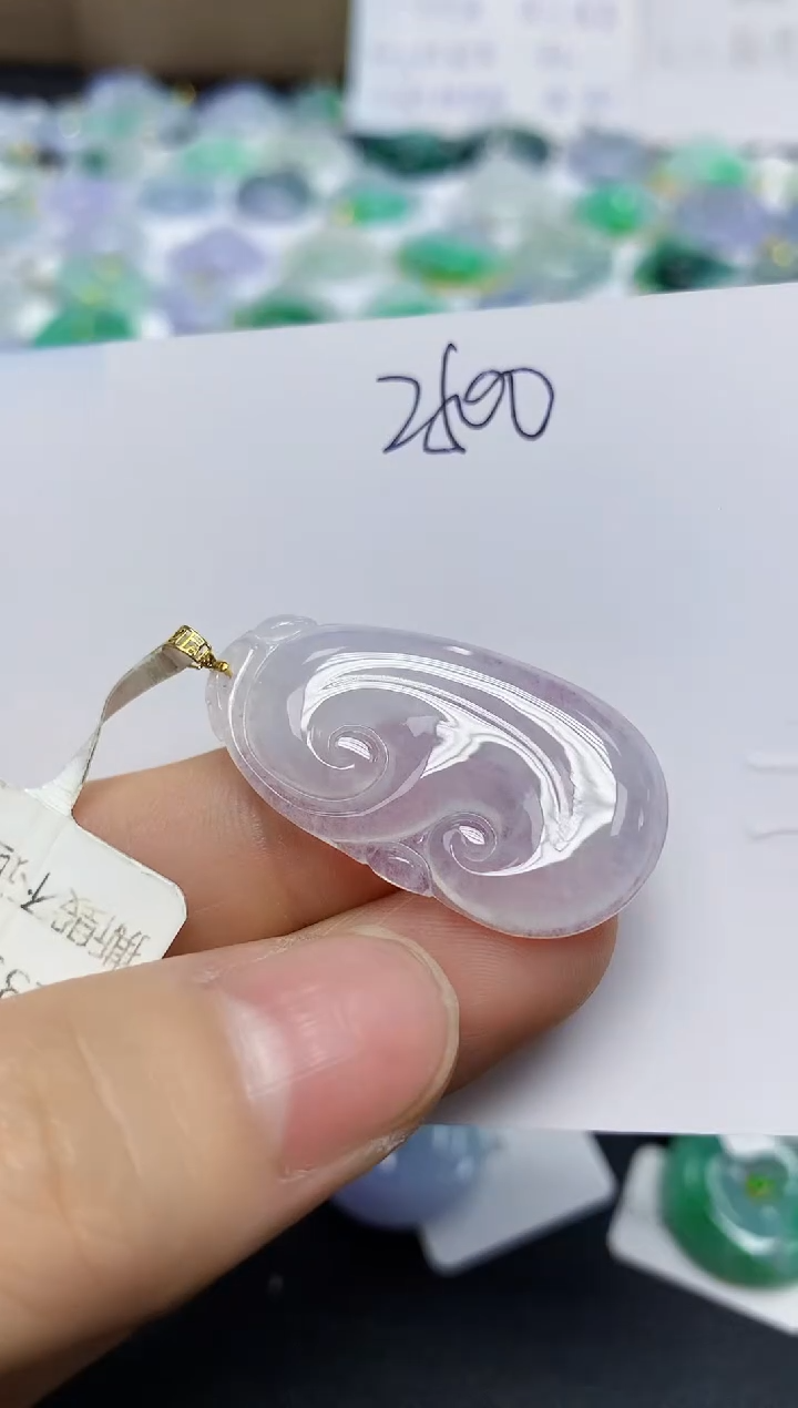 翡翠18K金镶嵌颈饰天然缅甸翡翠A货