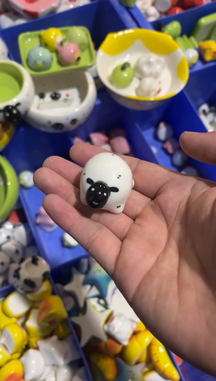 345手工手绘陶瓷品