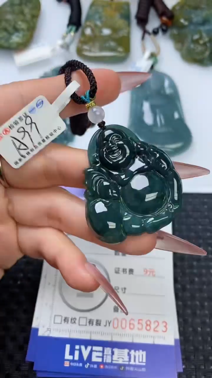 【闪购商品】翡翠颈饰未镶嵌11111111111111111