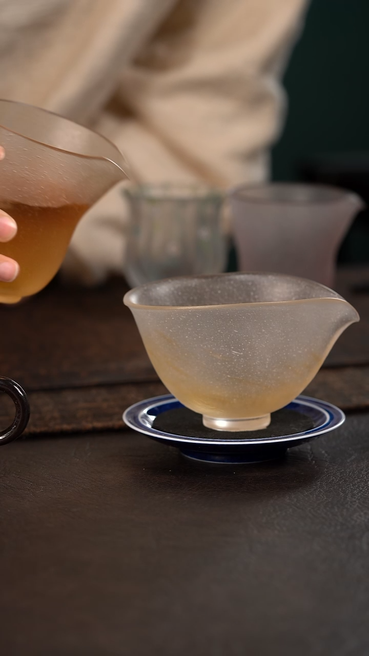 【闪购商品】杯心缘甄琉璃公道杯  扁舟 