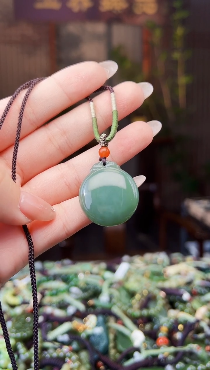 颈饰未镶嵌和田玉多样性发货拍一发一