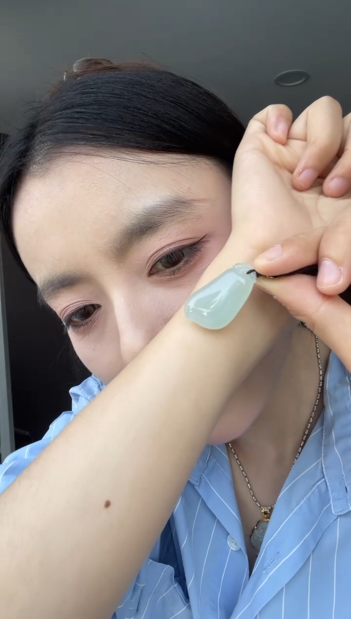 吊坠(不含链)未镶嵌翡翠天然缅甸A货翡翠