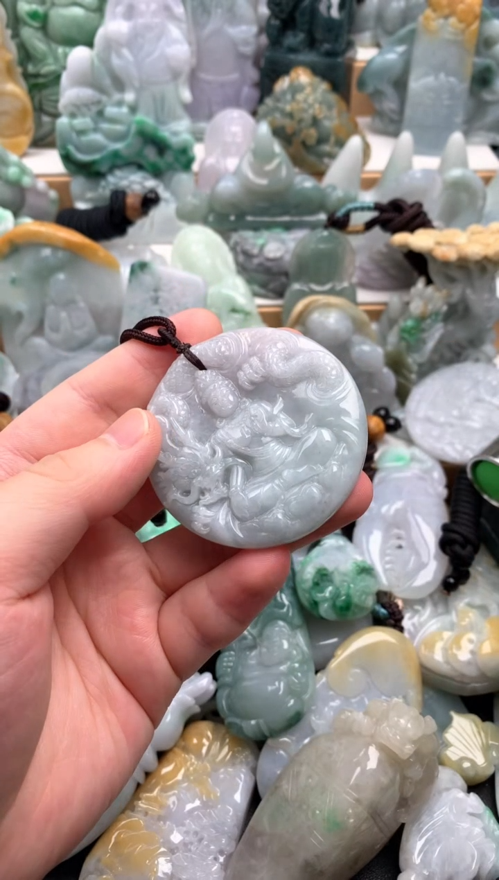 吊坠(不含链)未镶嵌翡翠1