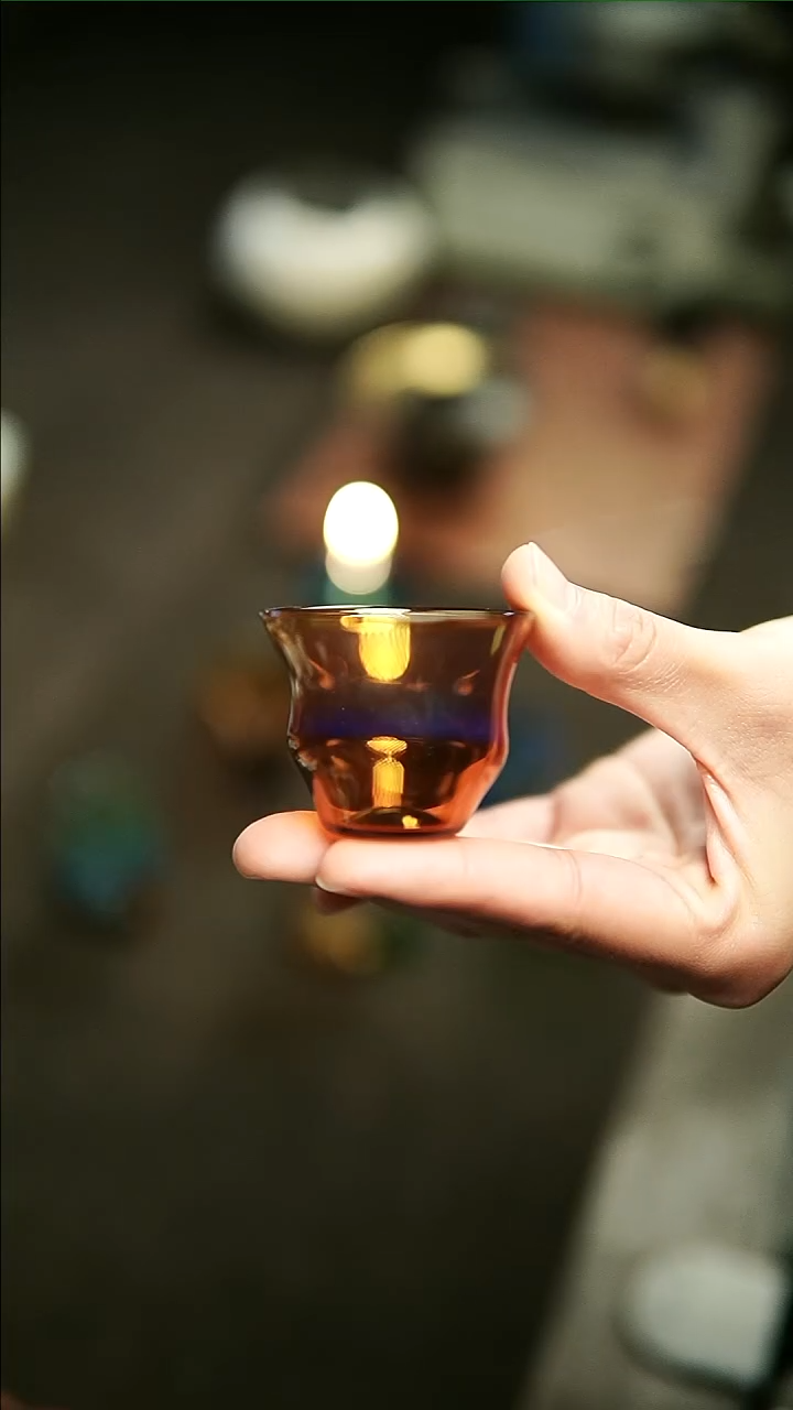 【闪购商品】琥珀色品杯22222222222222