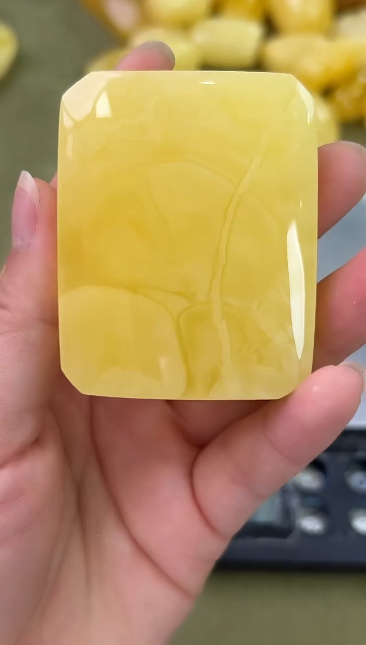 裸石琥珀未镶嵌琥珀蜜蜡吊坠