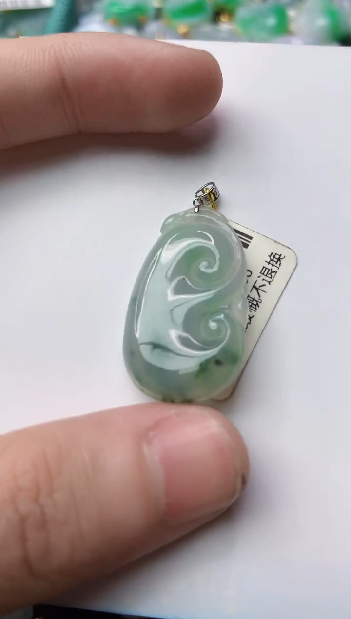 【闪购商品】翡翠颈饰18K金镶嵌31...........