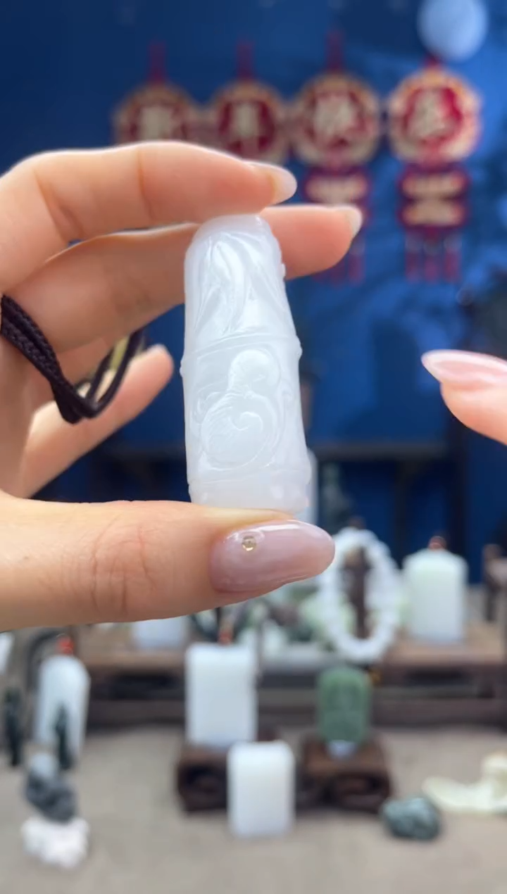 【闪购商品】和田玉颈饰未镶嵌1