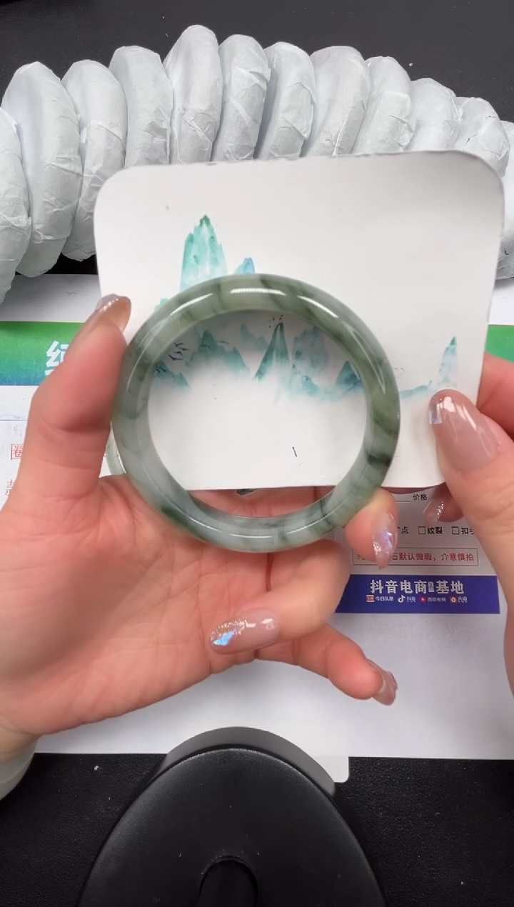 【闪购商品】石英质玉手镯未镶嵌91-59