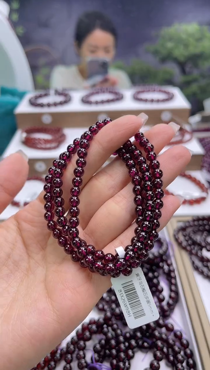 【闪购商品】石榴石手链未镶嵌紫牙乌石榴石多圈5mm+，多样式发一