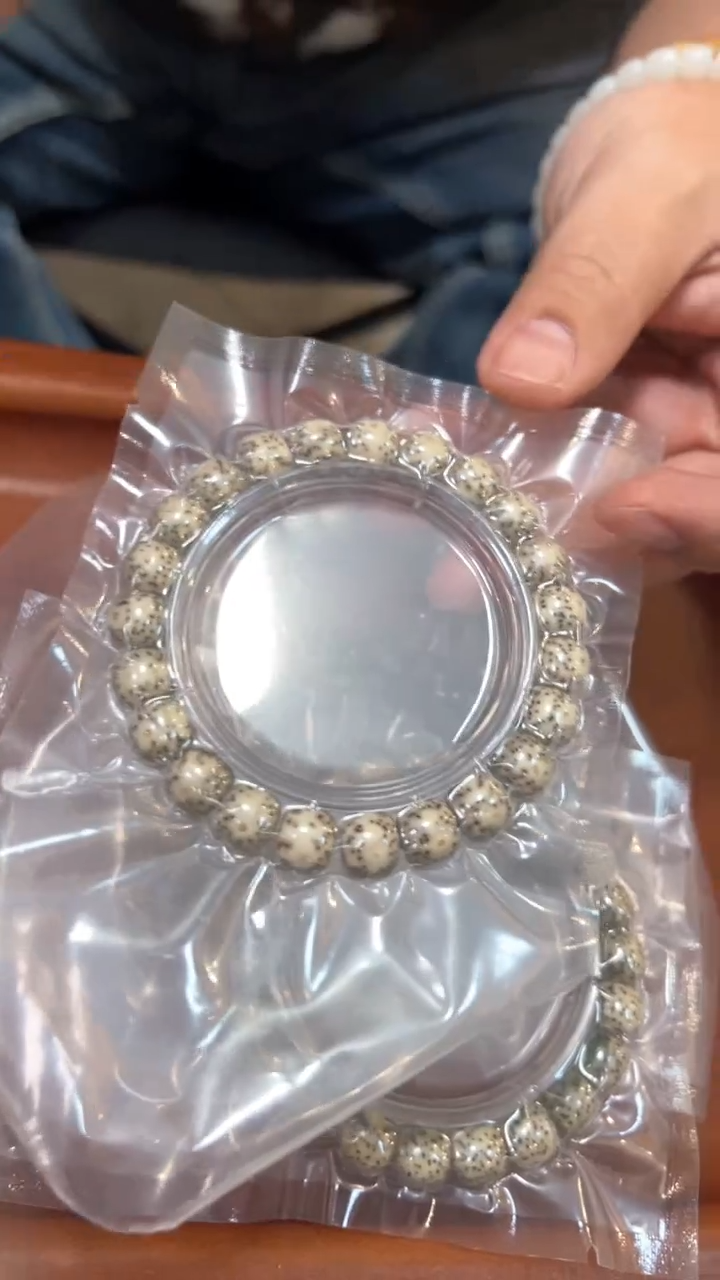 吊坠星月菩提18-032 大留白