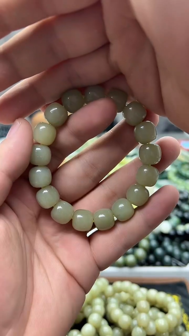 手串未镶嵌和田玉新疆若羌黄口13