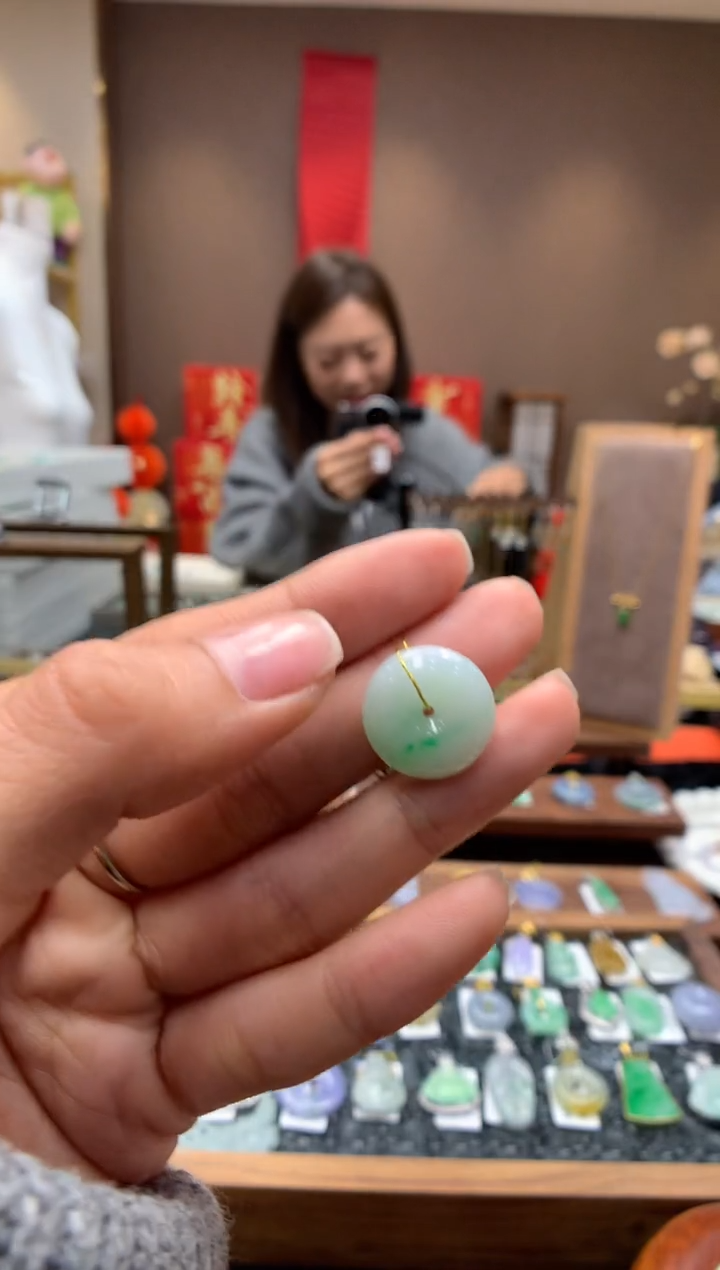 【闪购商品】翡翠颈饰未镶嵌平安扣