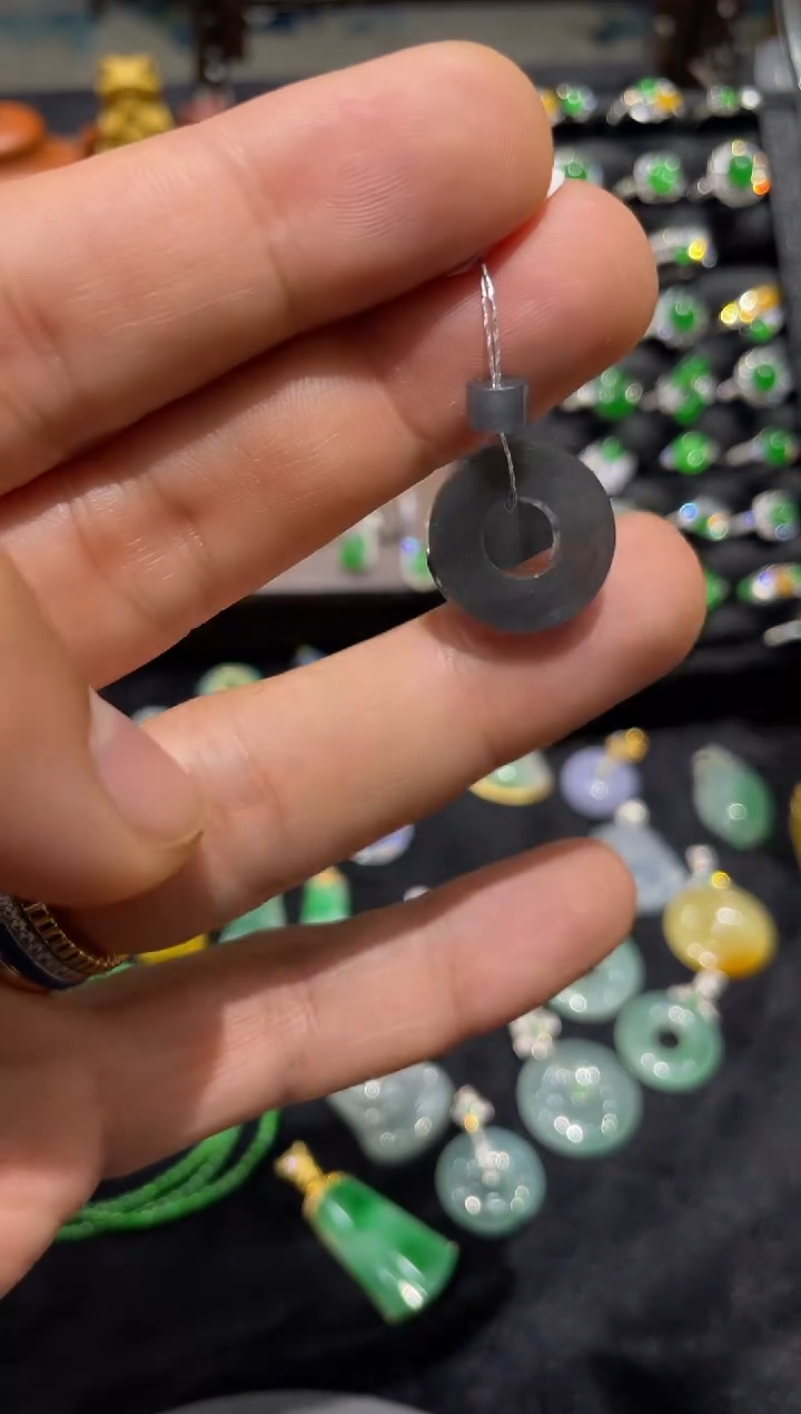 【闪购商品】翡翠戒指未镶嵌甜甜圈48小时鉴赏期