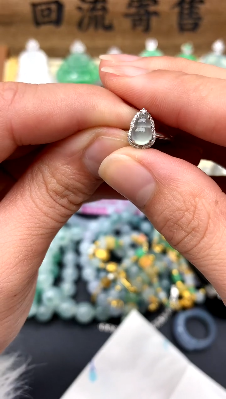 【闪购商品】翡翠戒指18K金镶嵌177-中国好珍宝