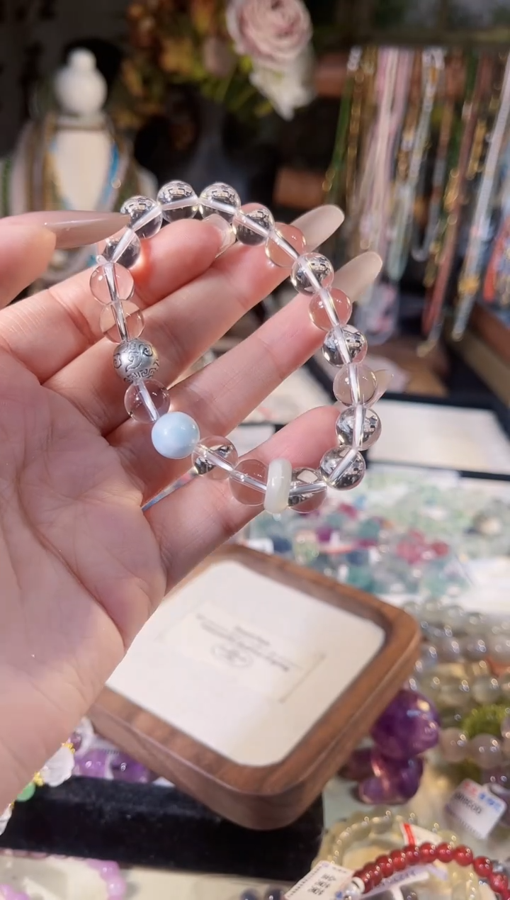 【闪购商品】水晶手链银S925镶嵌多样性发货其一