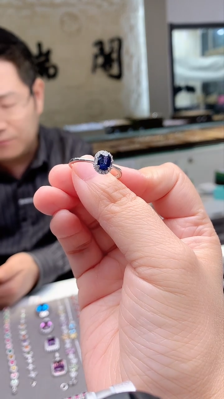 【闪购商品】蓝宝石戒指银S925镶嵌蓝宝石戒指
