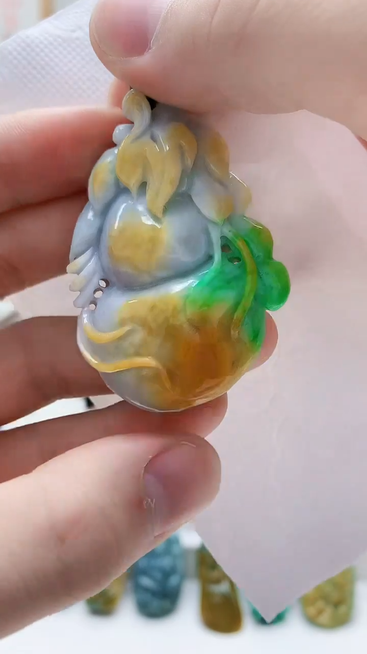 未镶嵌定制翡翠5060bb-毛货挂件63