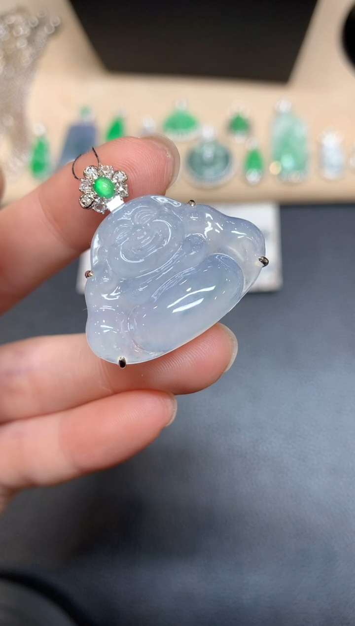 【闪购商品】翡翠颈饰18K金镶嵌佛公【无服务费