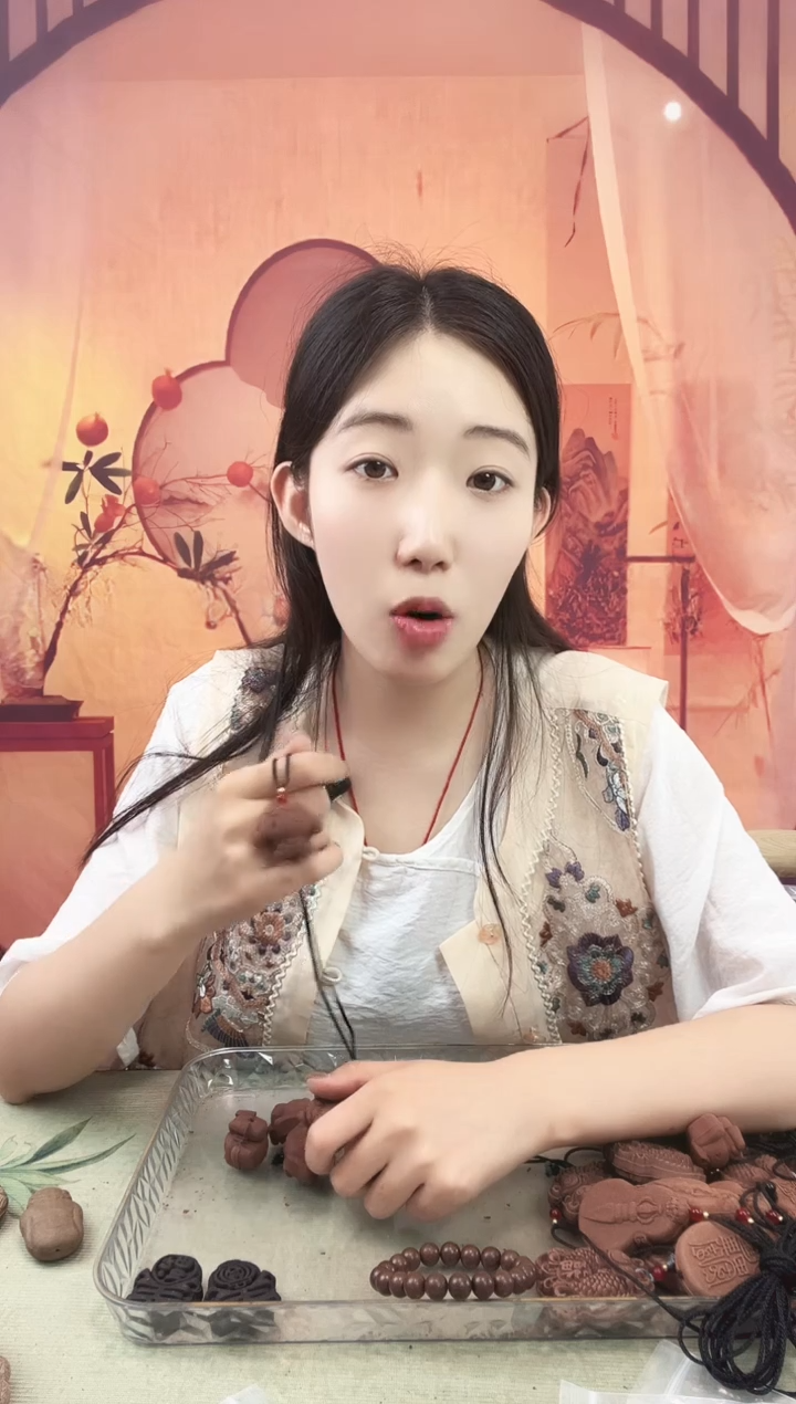 核桃手串/手链奶檀龙涎的玉贵狗