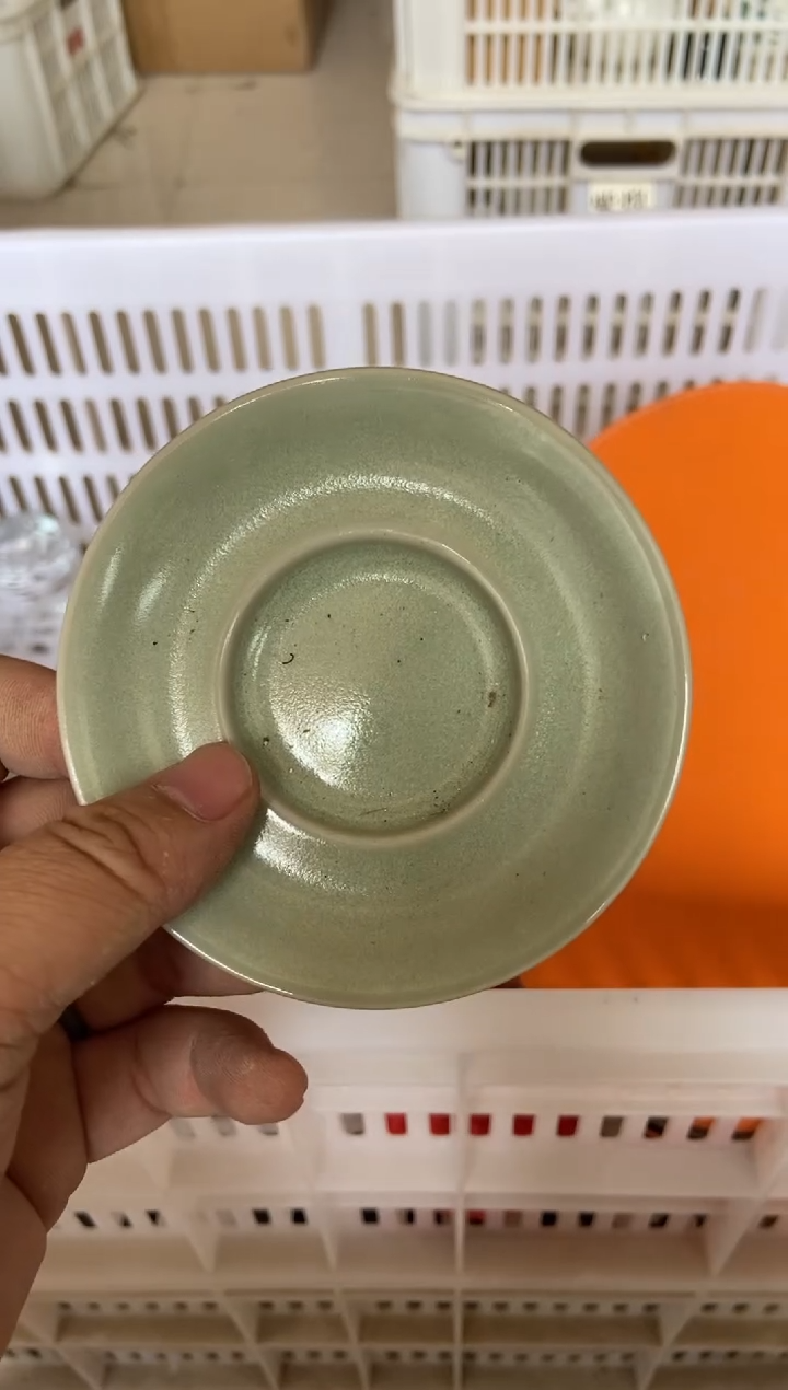 无运费险有瑕疵的摄影的产品有使用过的痕迹有点脏介意勿拍