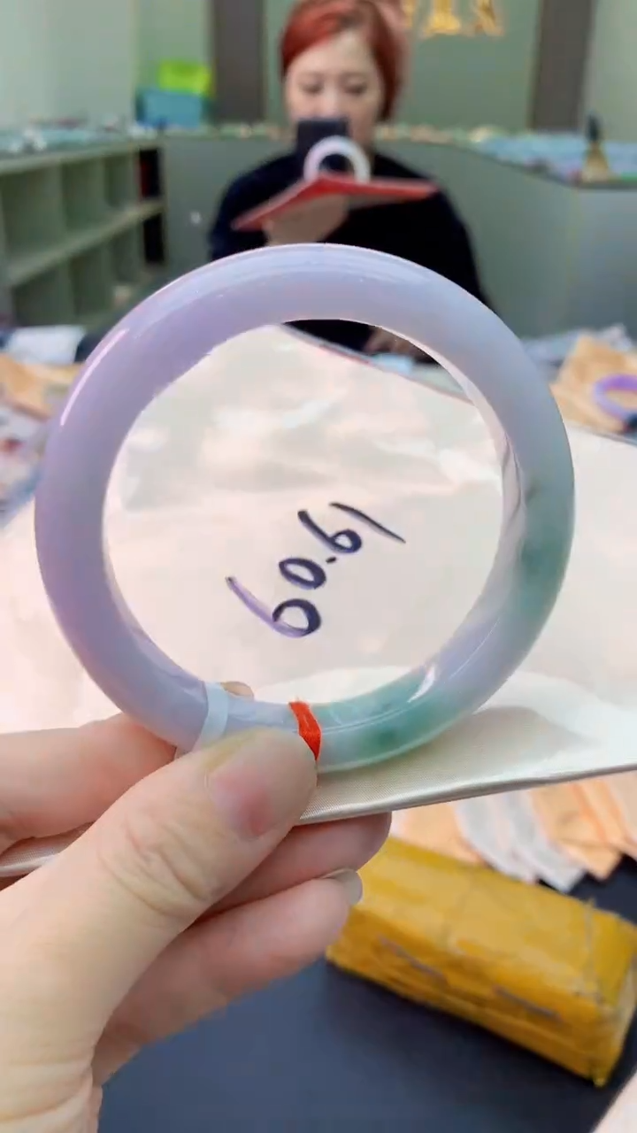 翡翠手镯未镶嵌0583291590