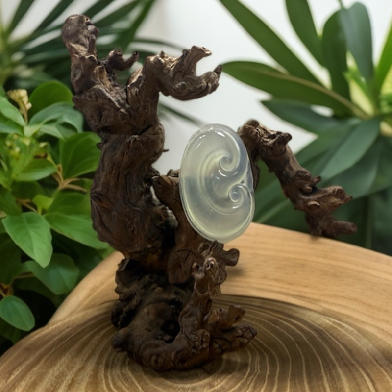 天然岫玉冰料如意吊坠