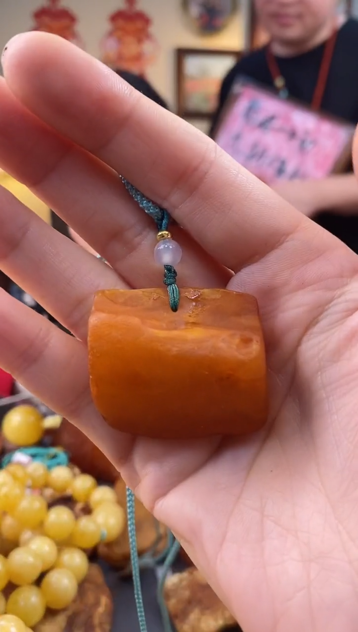 【闪购商品】琥珀颈饰未镶嵌吊坠
