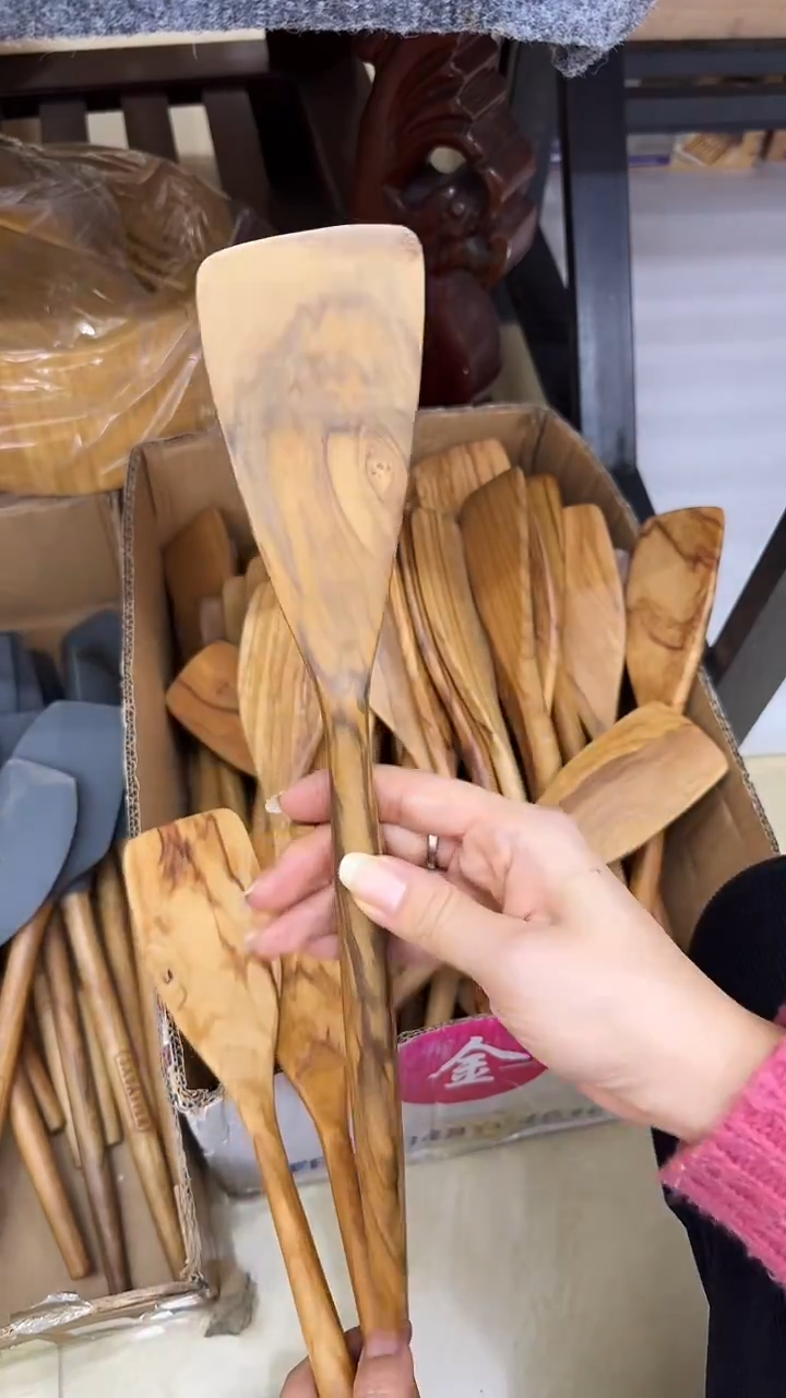 橄榄木铲不退不换微瑕一个