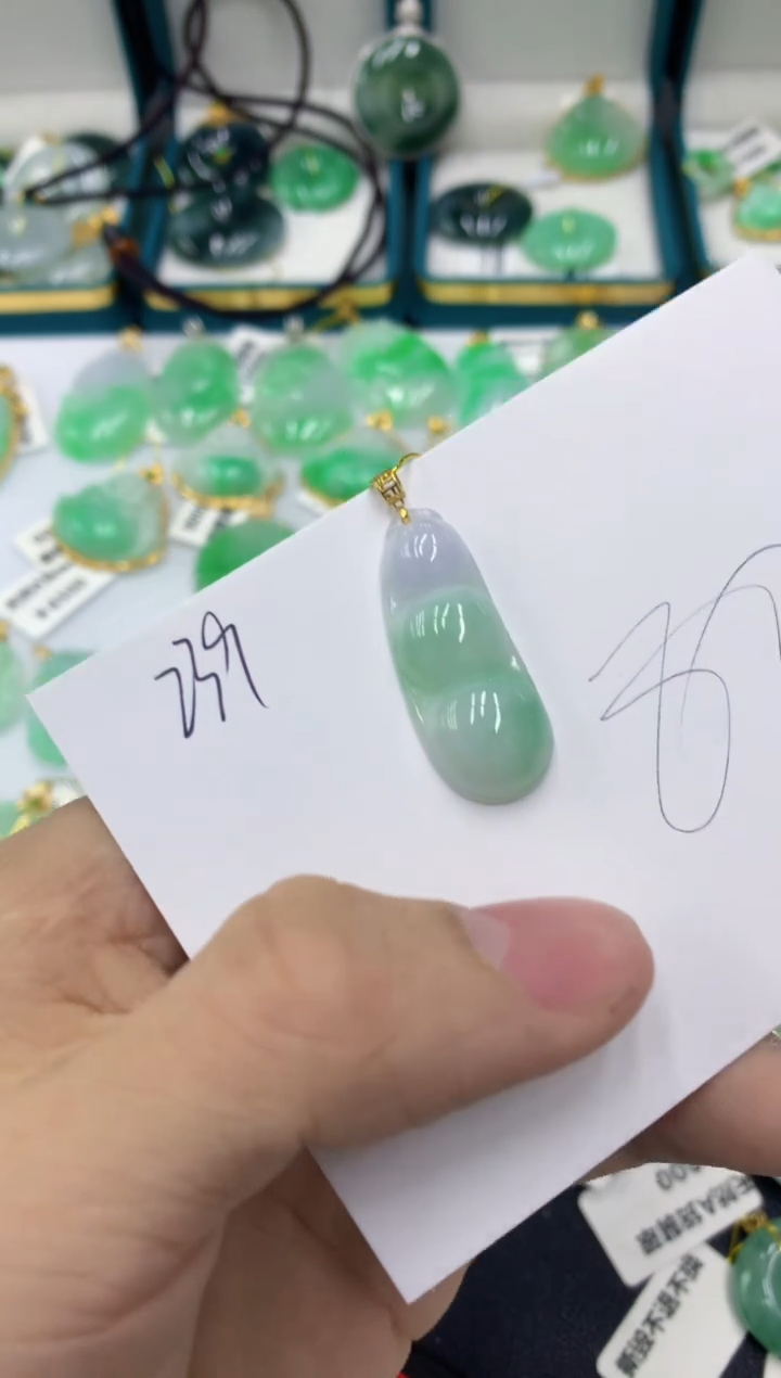 【闪购商品】翡翠颈饰18K金镶嵌11111111