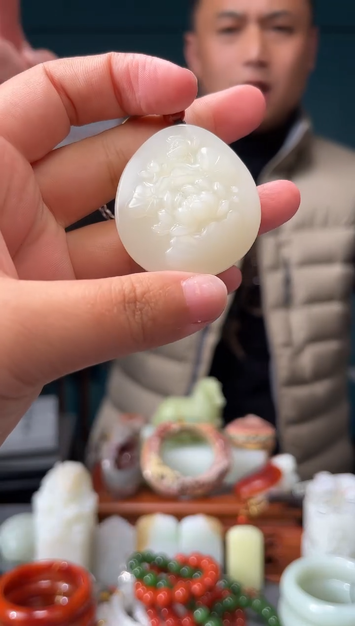 【闪购商品】和田玉颈饰未镶嵌吊坠