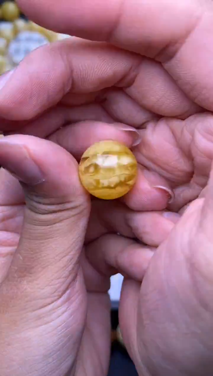 裸石琥珀未镶嵌大小姐珠宝11