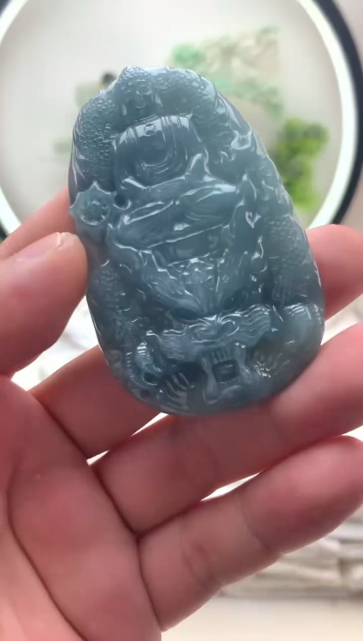 颈饰未镶嵌翡翠大日如来