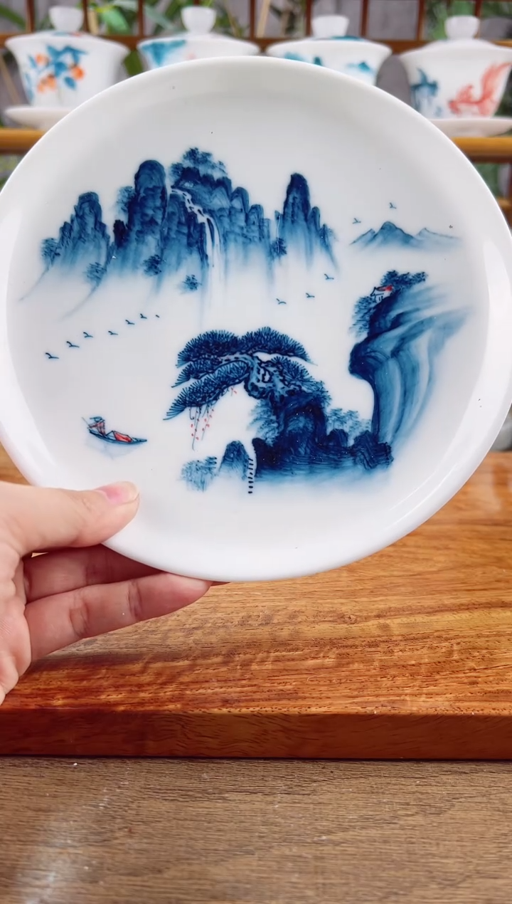 【闪购商品】微瑕千里江山羊脂玉壶承