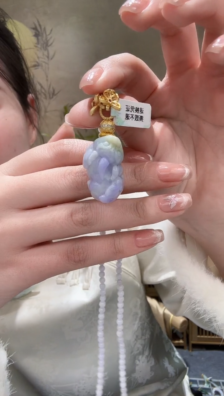 【闪购商品】翡翠颈饰未镶嵌吊坠