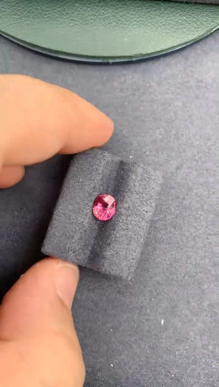 【闪购商品】彩色蓝宝石裸石未镶嵌1.2ct粉蓝宝