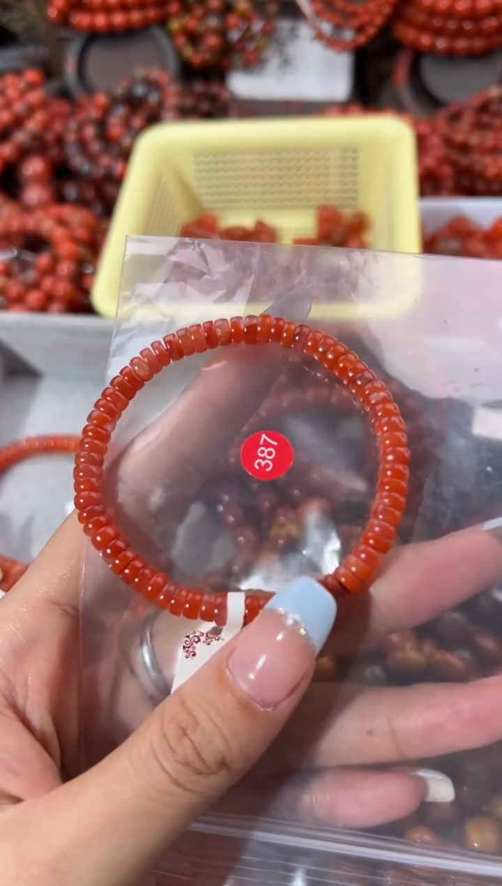 未镶嵌手串南红玛瑙6+